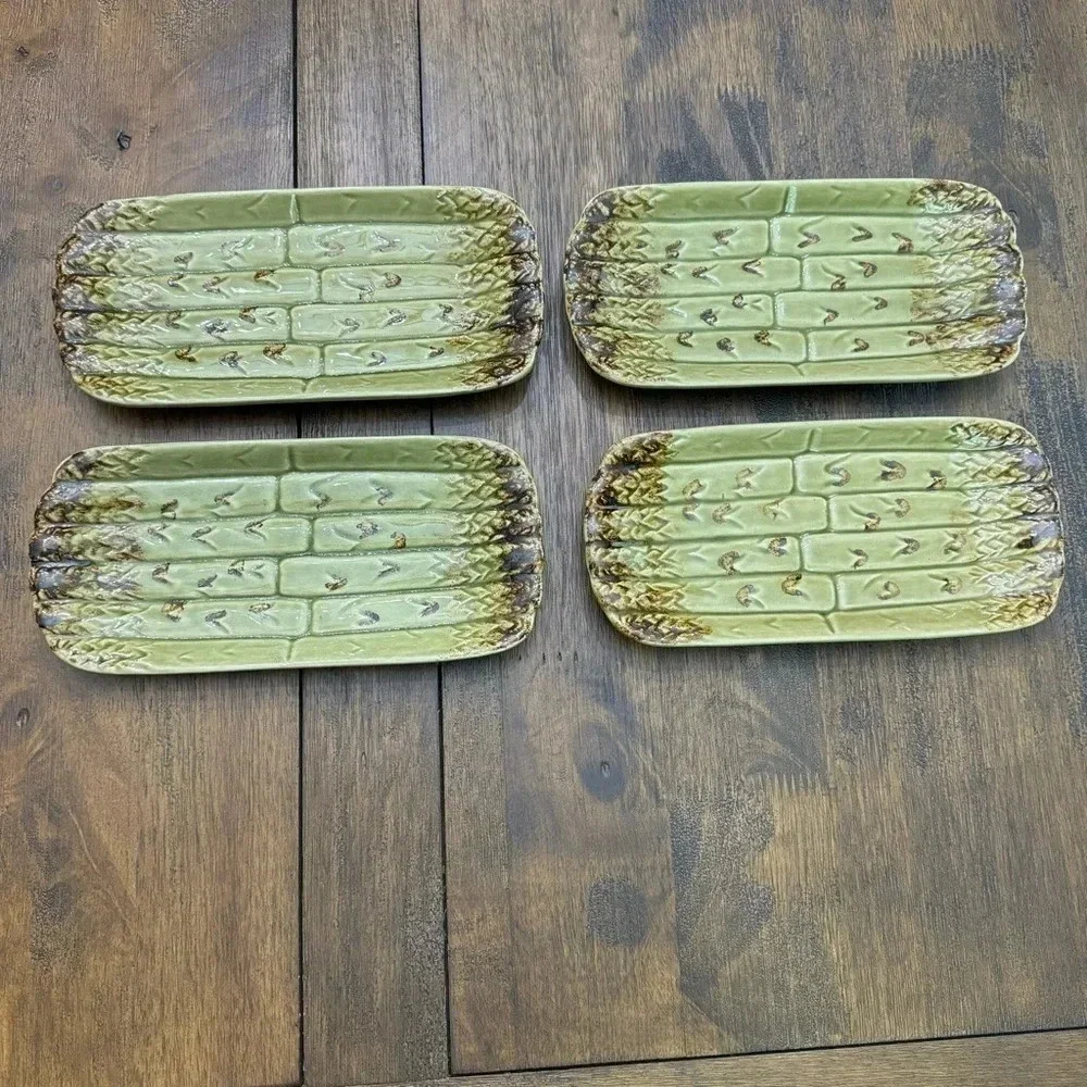 Beautiful appetizer plates, asparagus theme. Made in Portugal. Set of 4.